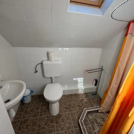 度假居 Erdodi Liget Badacsony Hegyen Nemesgulács