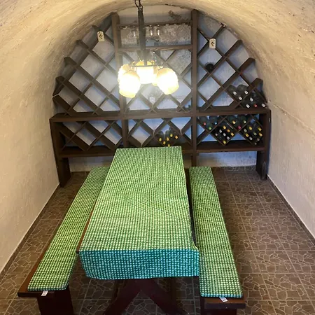 Erdodi Liget Badacsony Hegyen 度假居 Nemesgulács