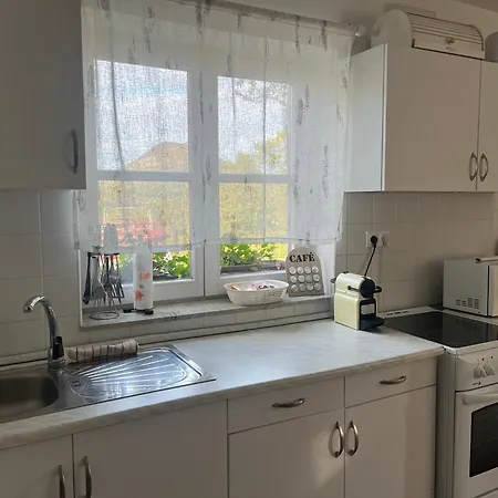 度假居 Erdodi Liget Badacsony Hegyen Nemesgulács