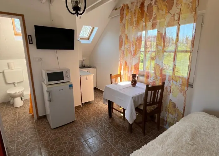 Erdodi Liget Badacsony Hegyen בית נופש