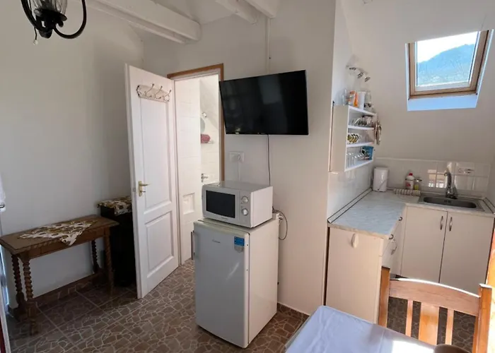 Erdodi Liget Badacsony Hegyen