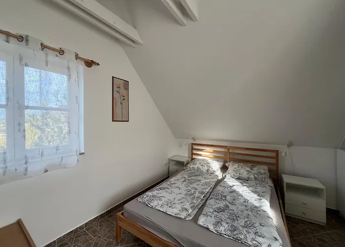 Σπίτι διακοπών Erdodi Liget Badacsony Hegyen *