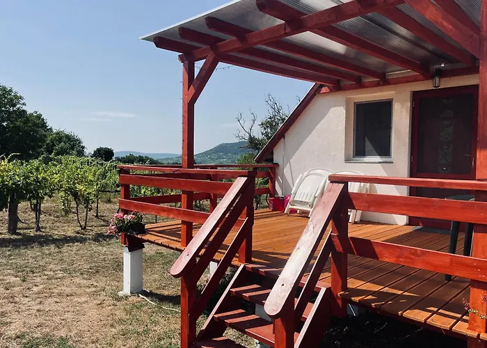 Erdodi Liget Badacsony Hegyen בית נופש *