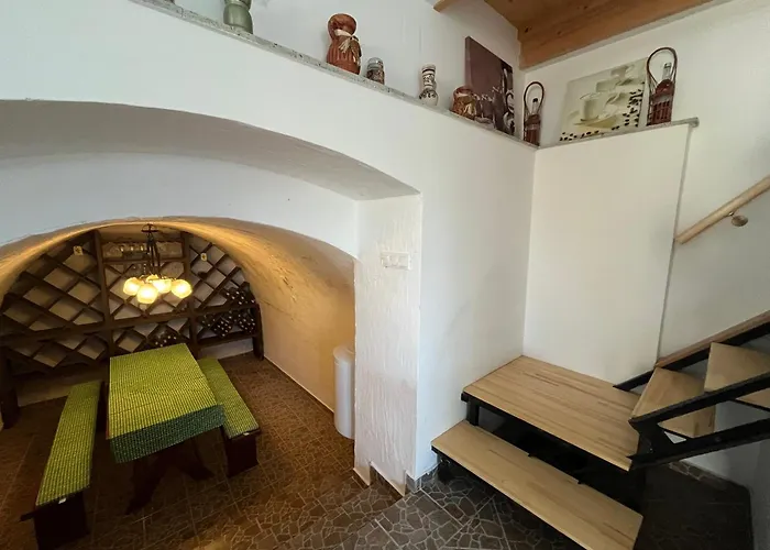 Erdodi Liget Badacsony Hegyen * Nemesgulács