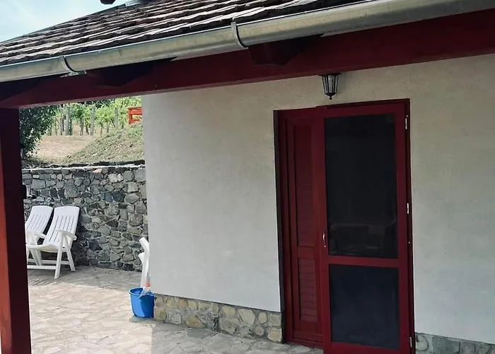 Erdodi Liget Badacsony Hegyen בית נופש