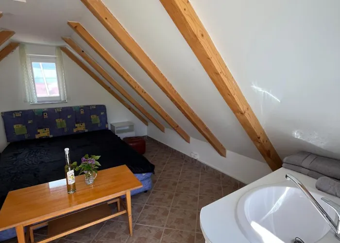 Erdodi Liget Badacsony Hegyen בית נופש *