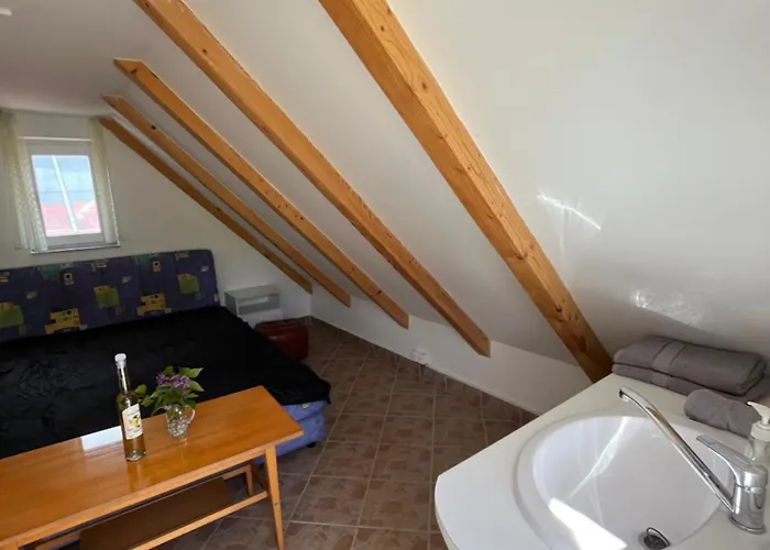 Erdodi Liget Badacsony Hegyen * Nemesgulács